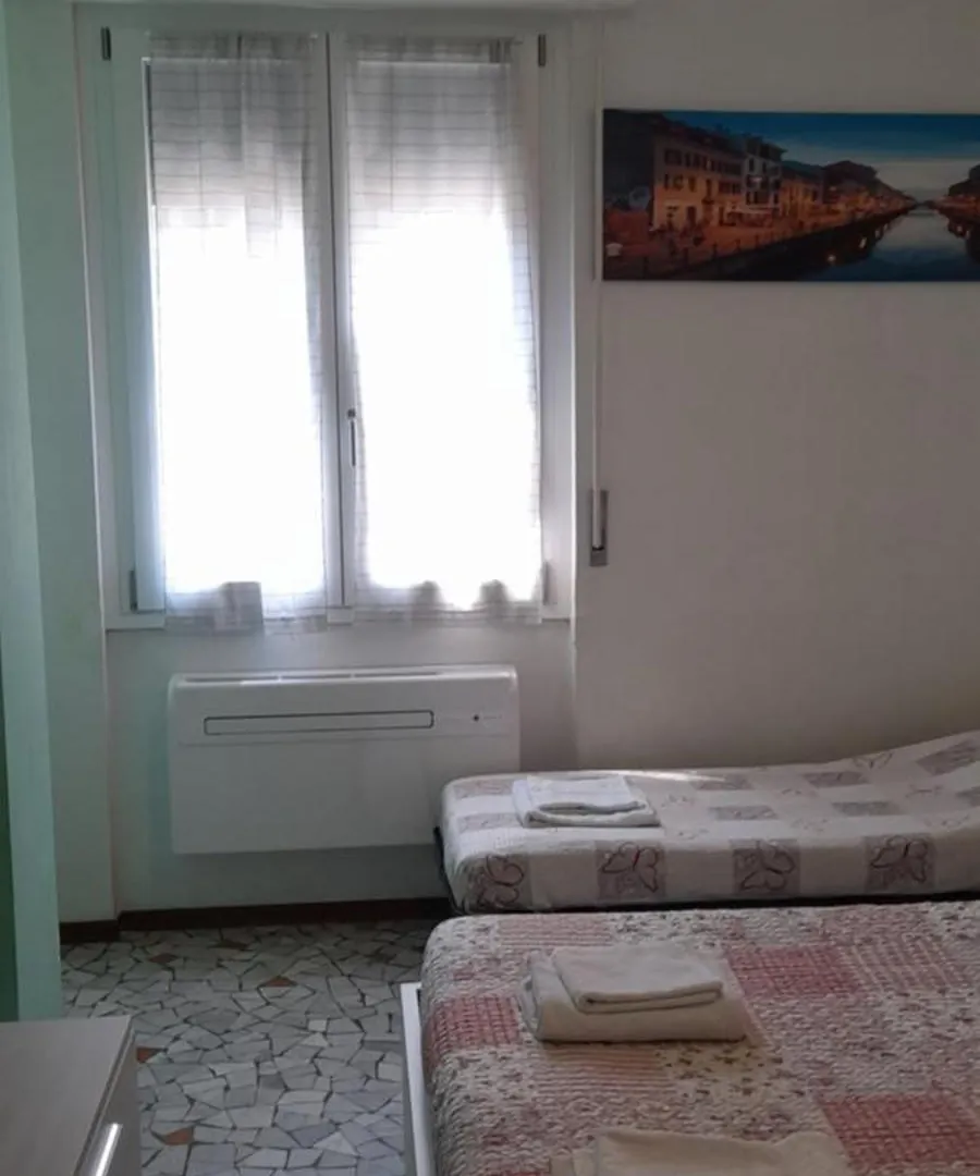 Edolo Apartment contacts
