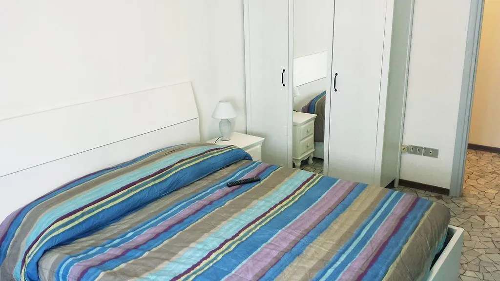 Edolo Apartment Milan 0*,  Italy